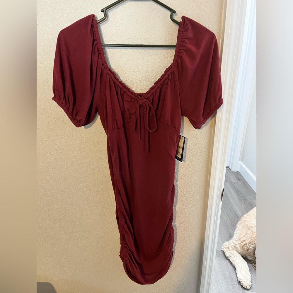 Volcom red dress, size small, never worn before in great condition